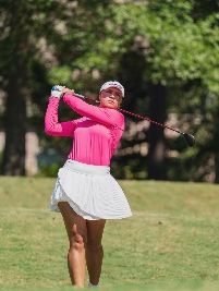 Carlisle sponsored Epson Tour golfer Ashley Menne